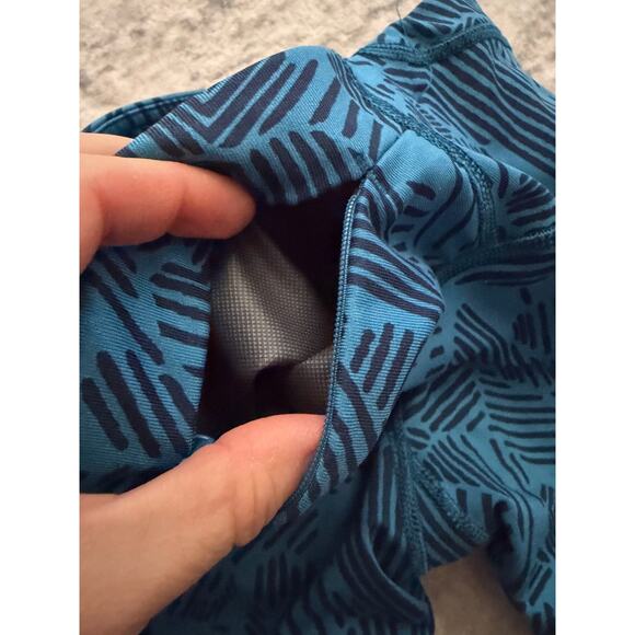 EUC Brooks running capris teal black print fitness activewear sz XS inner pcket - Picture 2 of 6